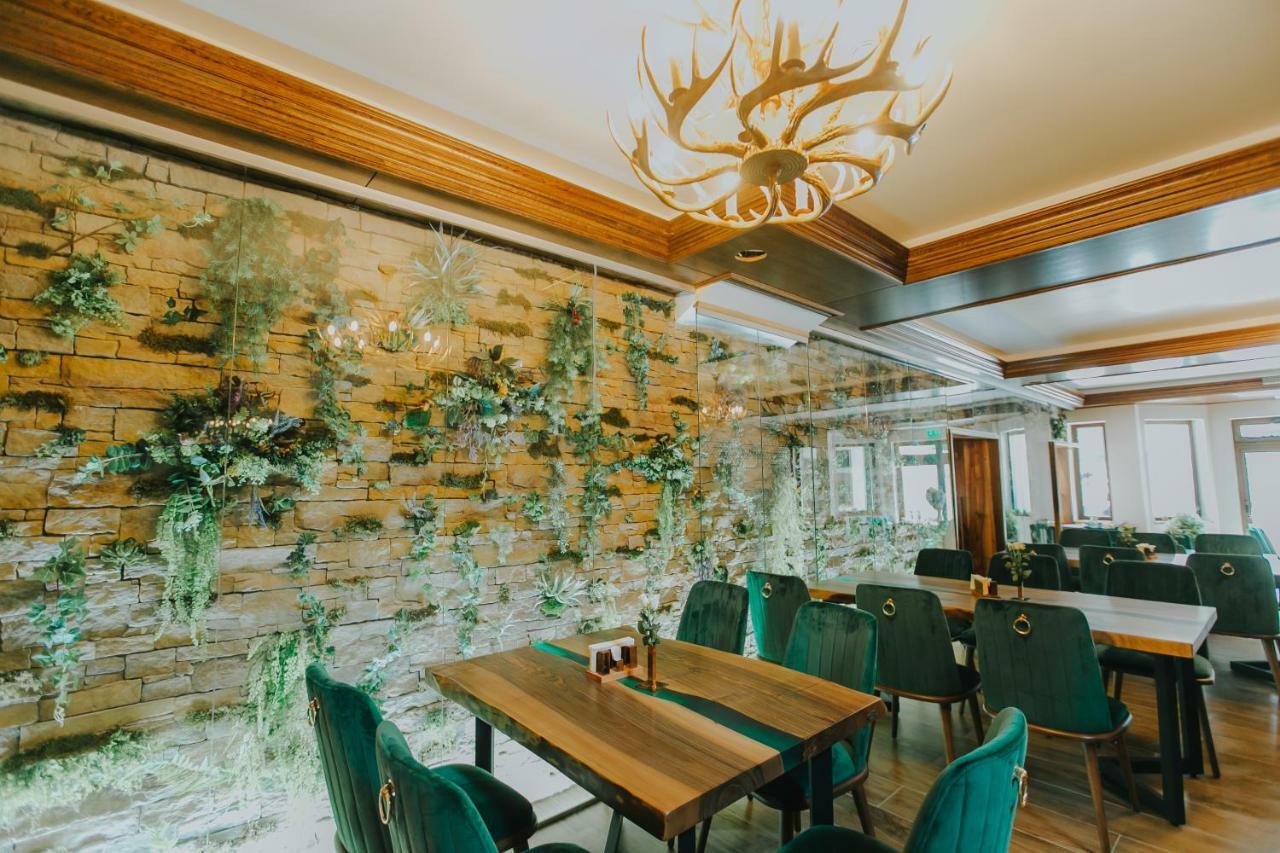 Lostrita - Pastravarie, Hotel & Spa Baia Mare Eksteriør bilde